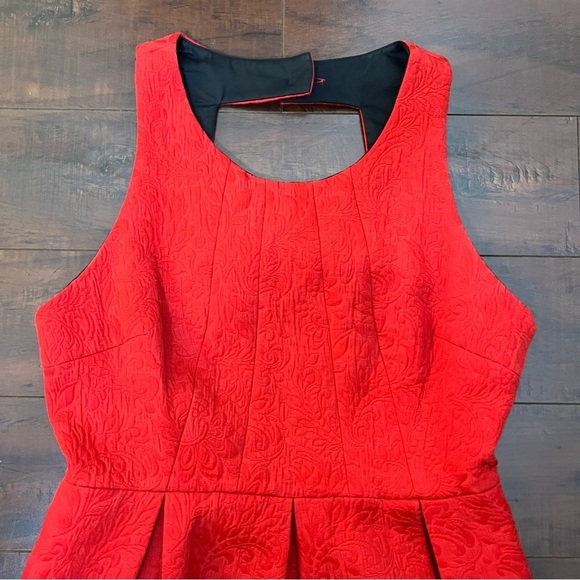 ANTHROPOLOGIE Moulinette Soeurs Red Brocade Dress Red Mini Back Cutout Size 6 - Picture 5 of 14